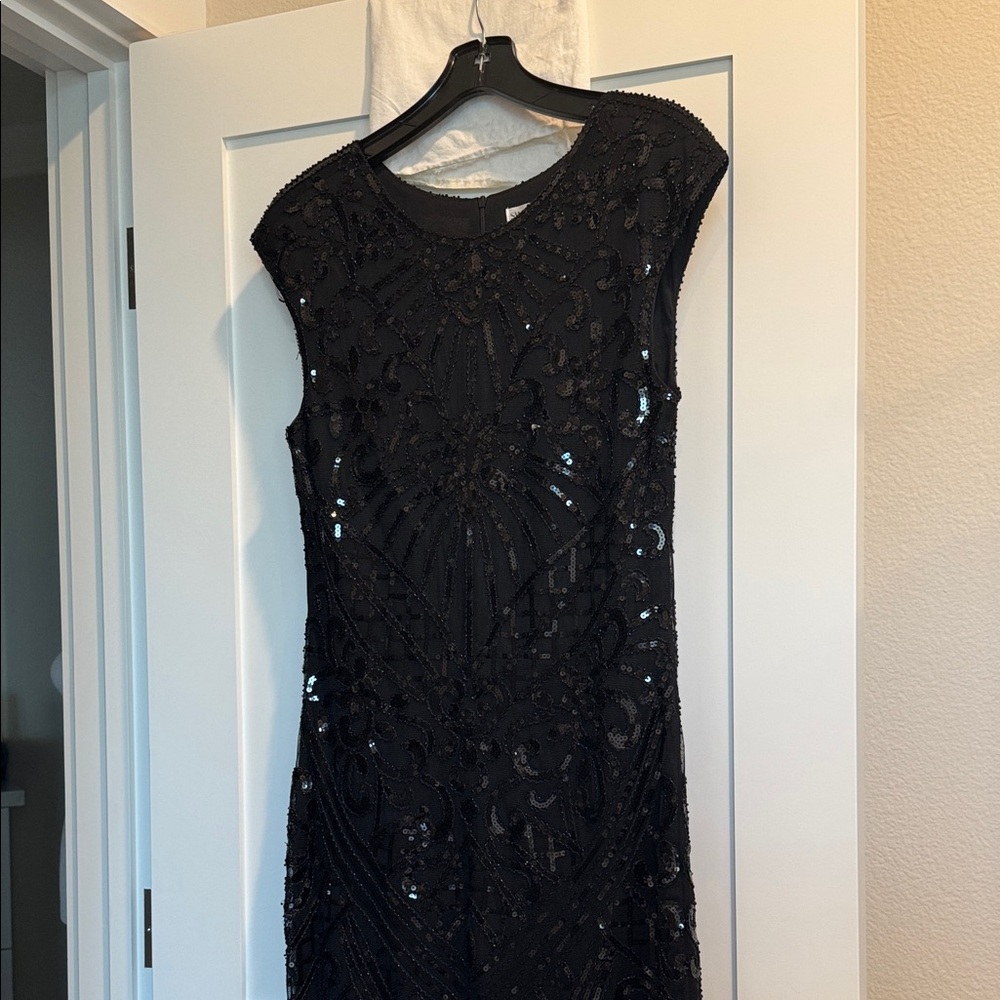 Elegant Black Sequin Sleeveless Dress